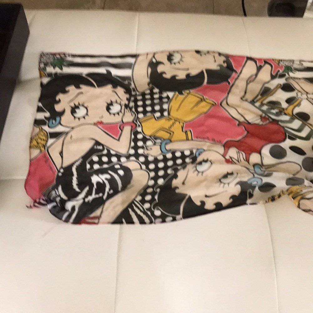 Custom made accessory scarf